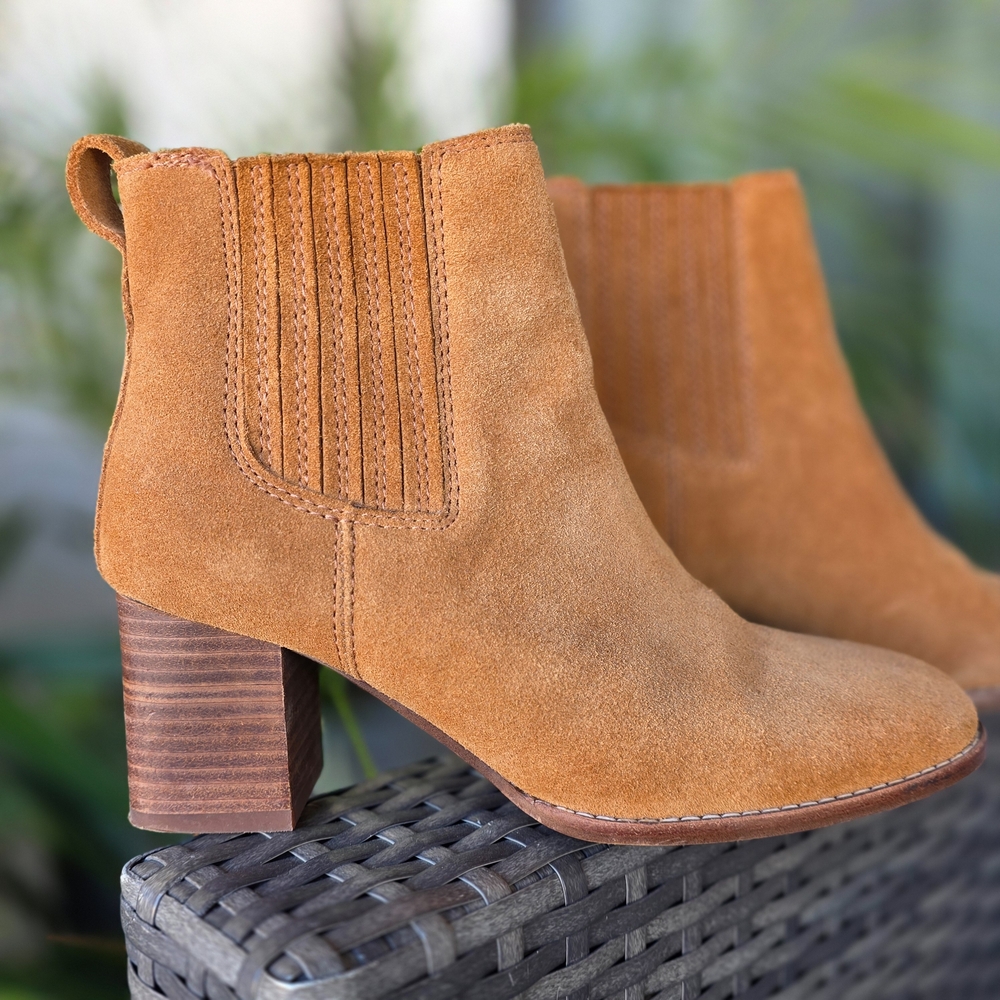 Madewell Chestnut Suede Ankle Booties 6.5